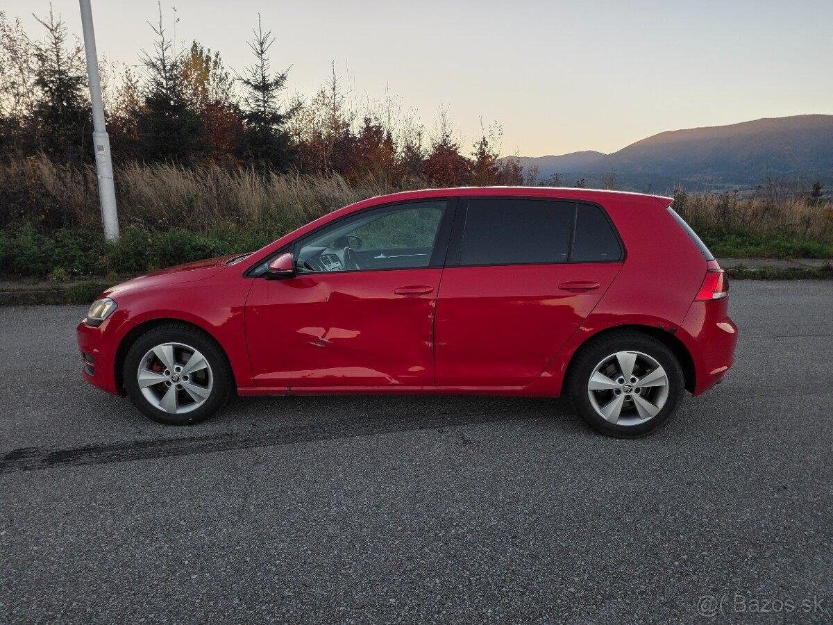 VW GOLF VII 2.0 TDI 110 kW 4x4 HIGHLINE - 9