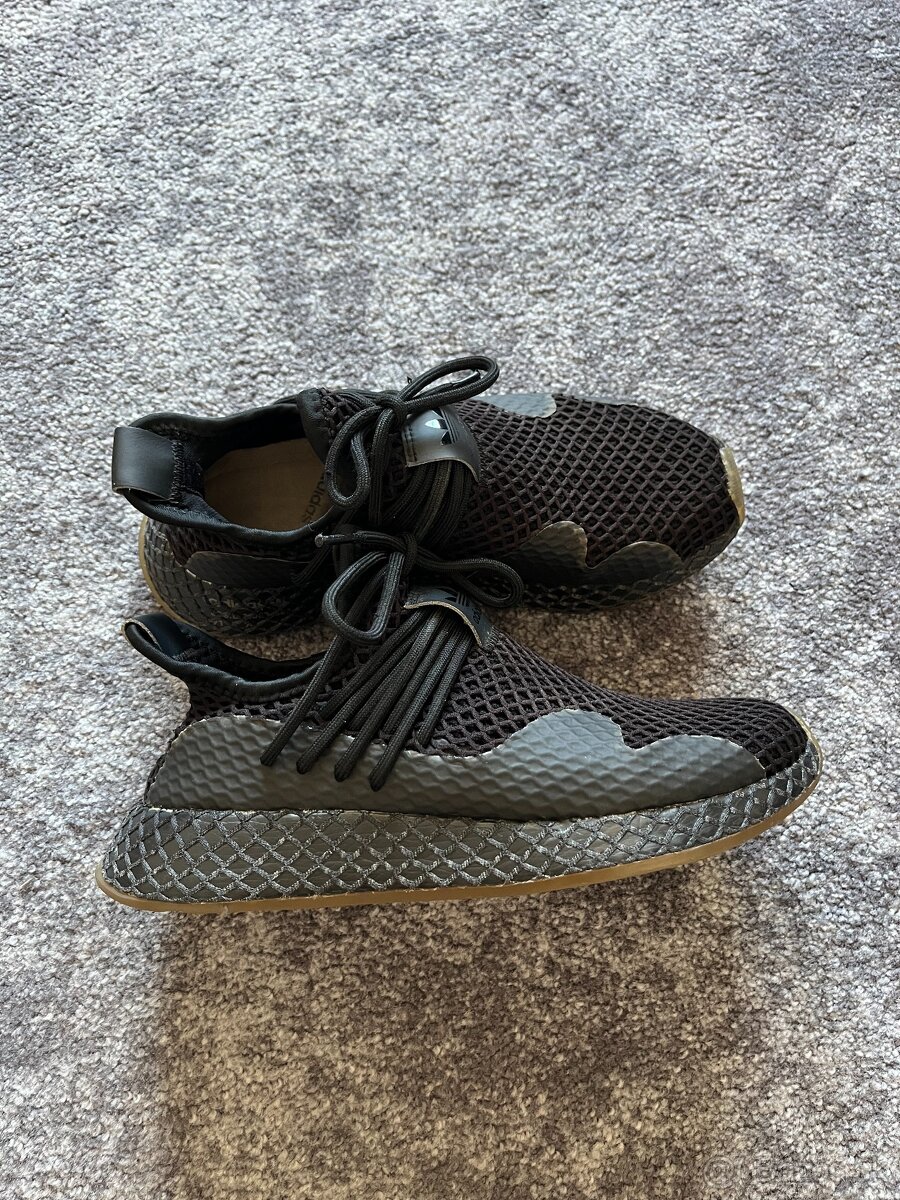 16x Dámské boty Adidas Deerupt Runner (2) - 9