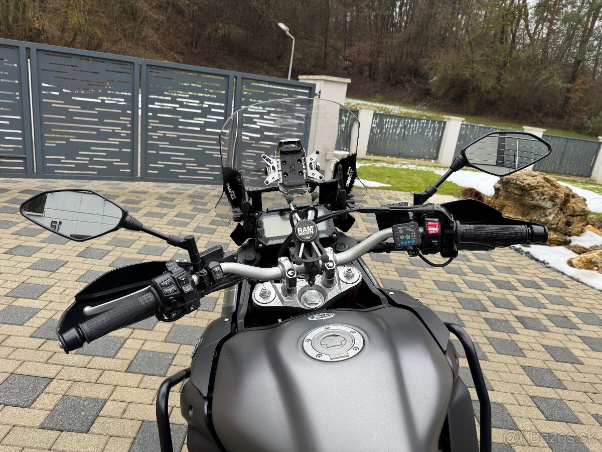 Yamaha XT1200 Super Tenere - 9