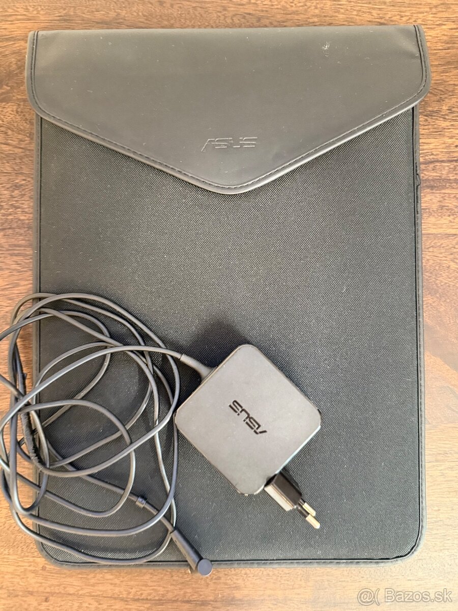 ASUS Zenbook UX305LA - 9