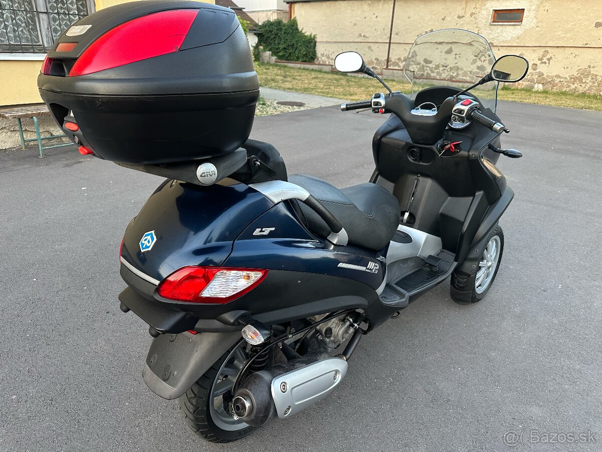 Piaggio MP3 300 LT - 9
