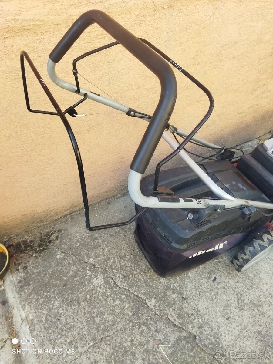Benzínová kosačka Einhell s pojazdom a štartérom - 9