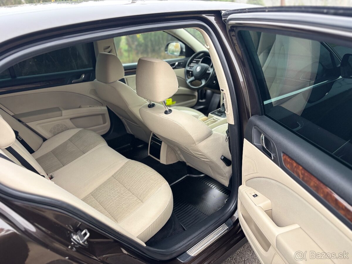 Predam Skoda superb 2.0 TDI 103KW 4X4 R.V 2014 222 069KM - 9