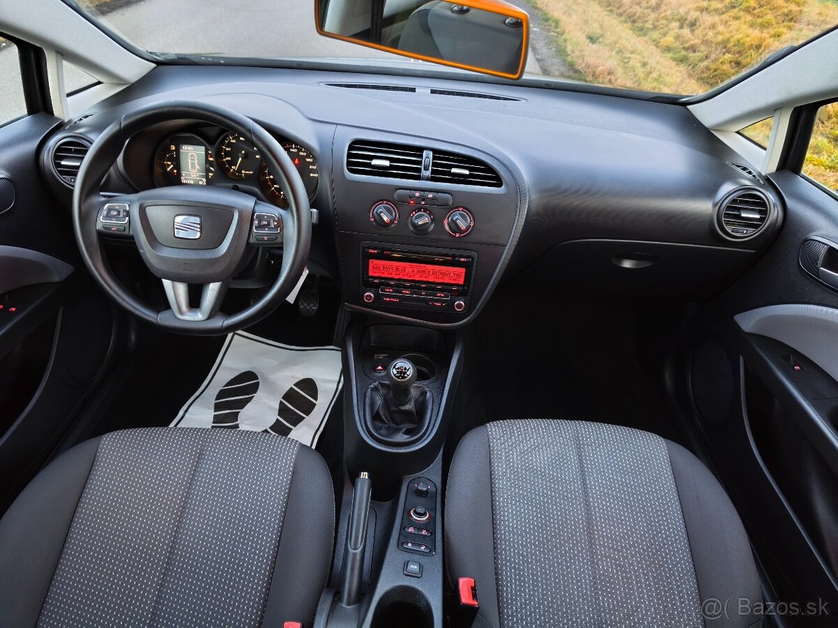 SEAT LEON 1.4i 16v REFERENCE - 9