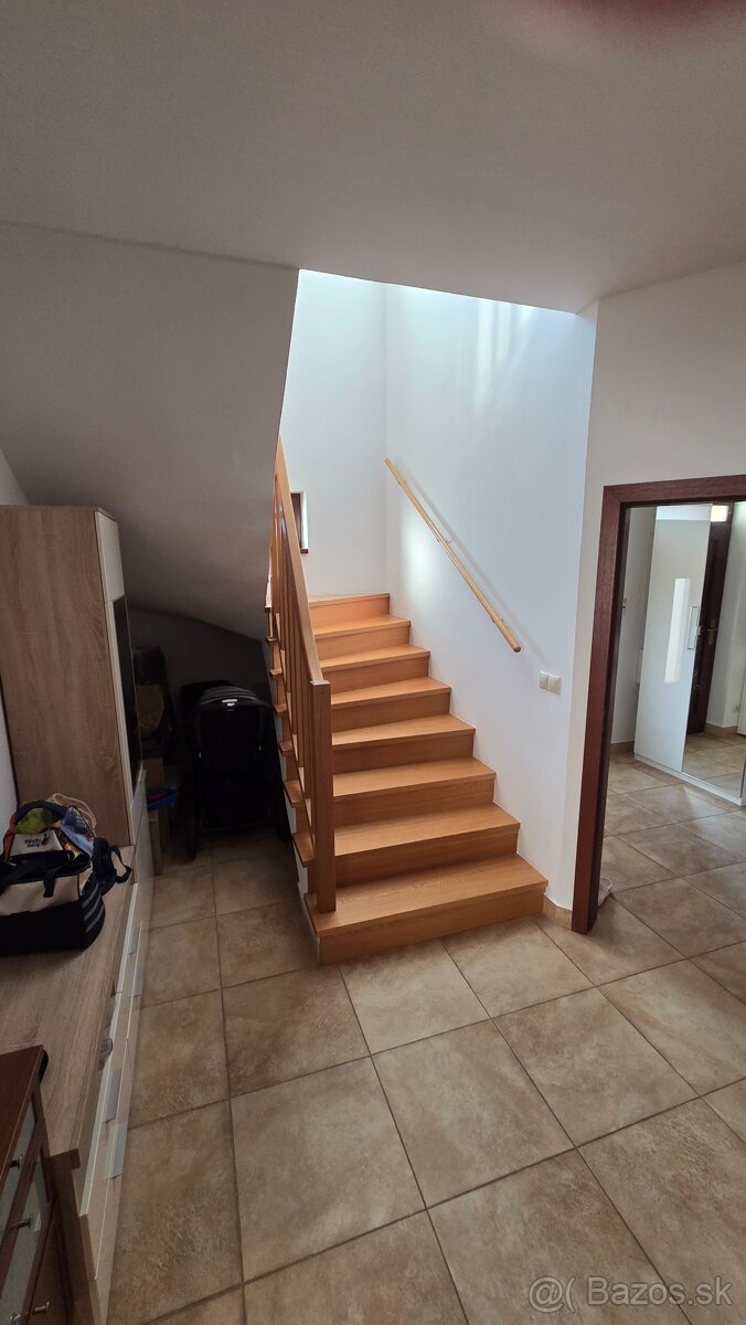Predaj 10.roč.rodinneho domu v Záhorskej Bystrici - 9