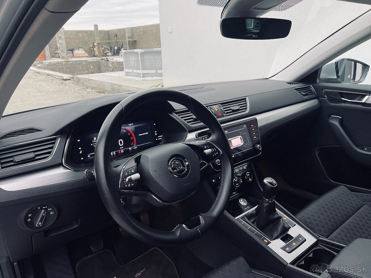 Škoda Superb Combi 2.0TDI Style 2021 - 9