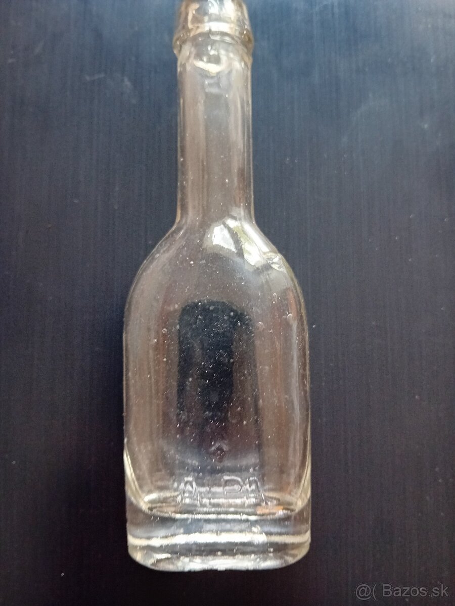 Starý pečiatkový vankúš a nožíky - 9