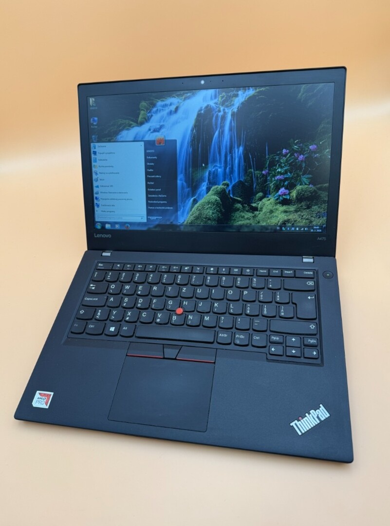 Notebook Lenovo A475 / AMD A12 / 8GB RAM / HDD / Windows 7 - 9