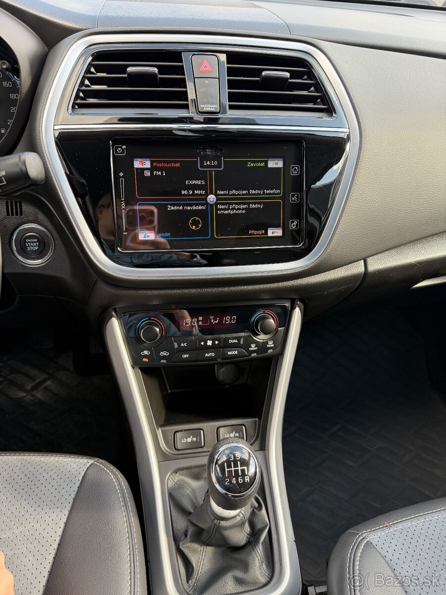 Suzuki Sx4 S-cross - 9