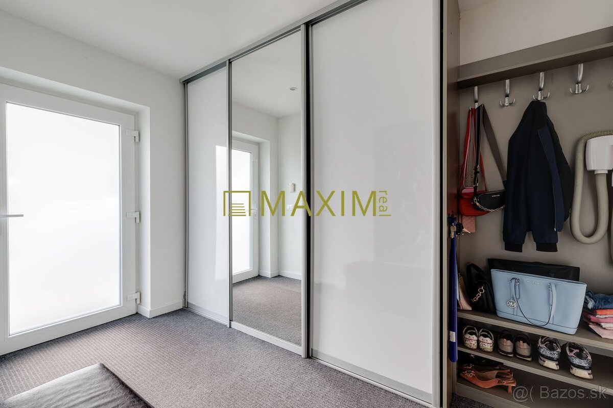 Štýlový 4,5-izbový dom v pokojnej lokalite Malacky – dizajn, - 9