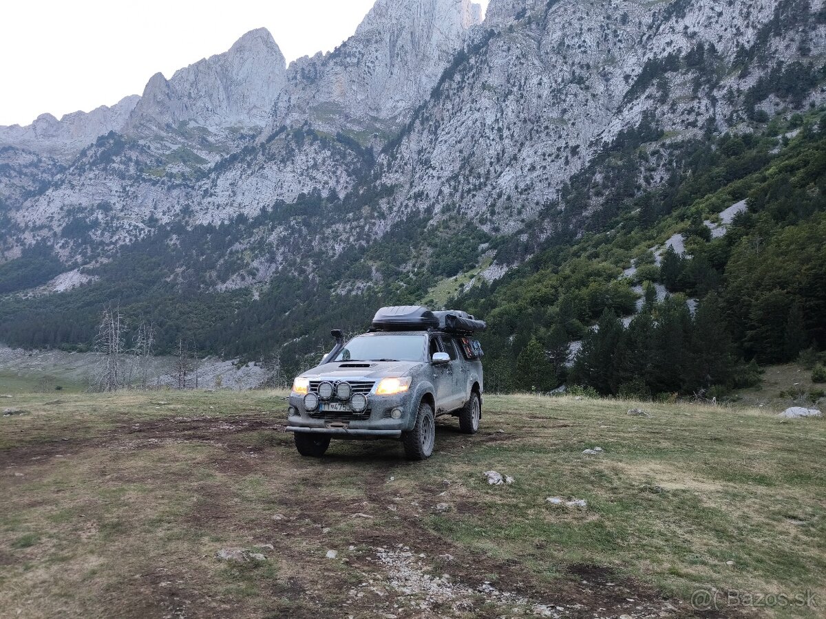 Toyota Hilux 3,0 D4D AT Double Cab - 9