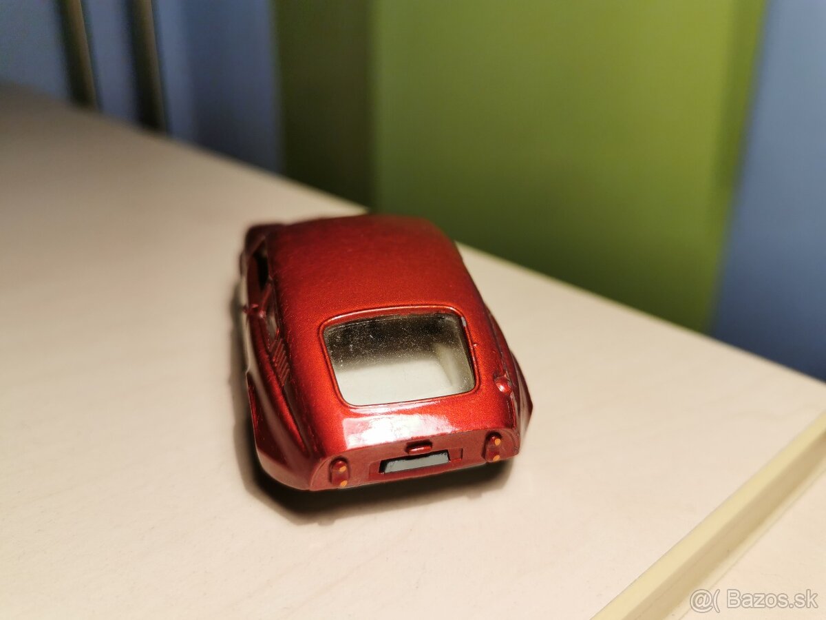 Corgi toys Mini Marcos GT Golden Jack - 9