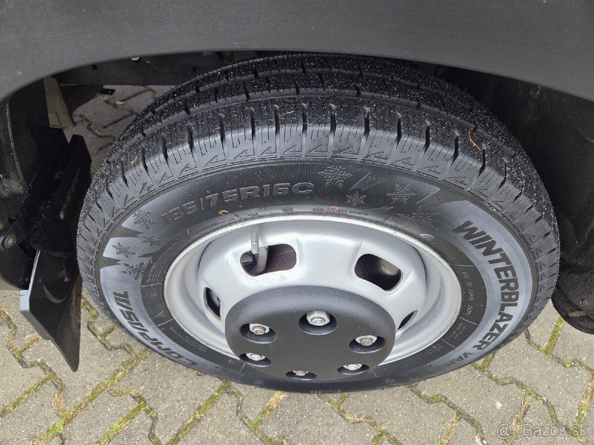 Predám dodávku Iveco Daily 3,0 - 9