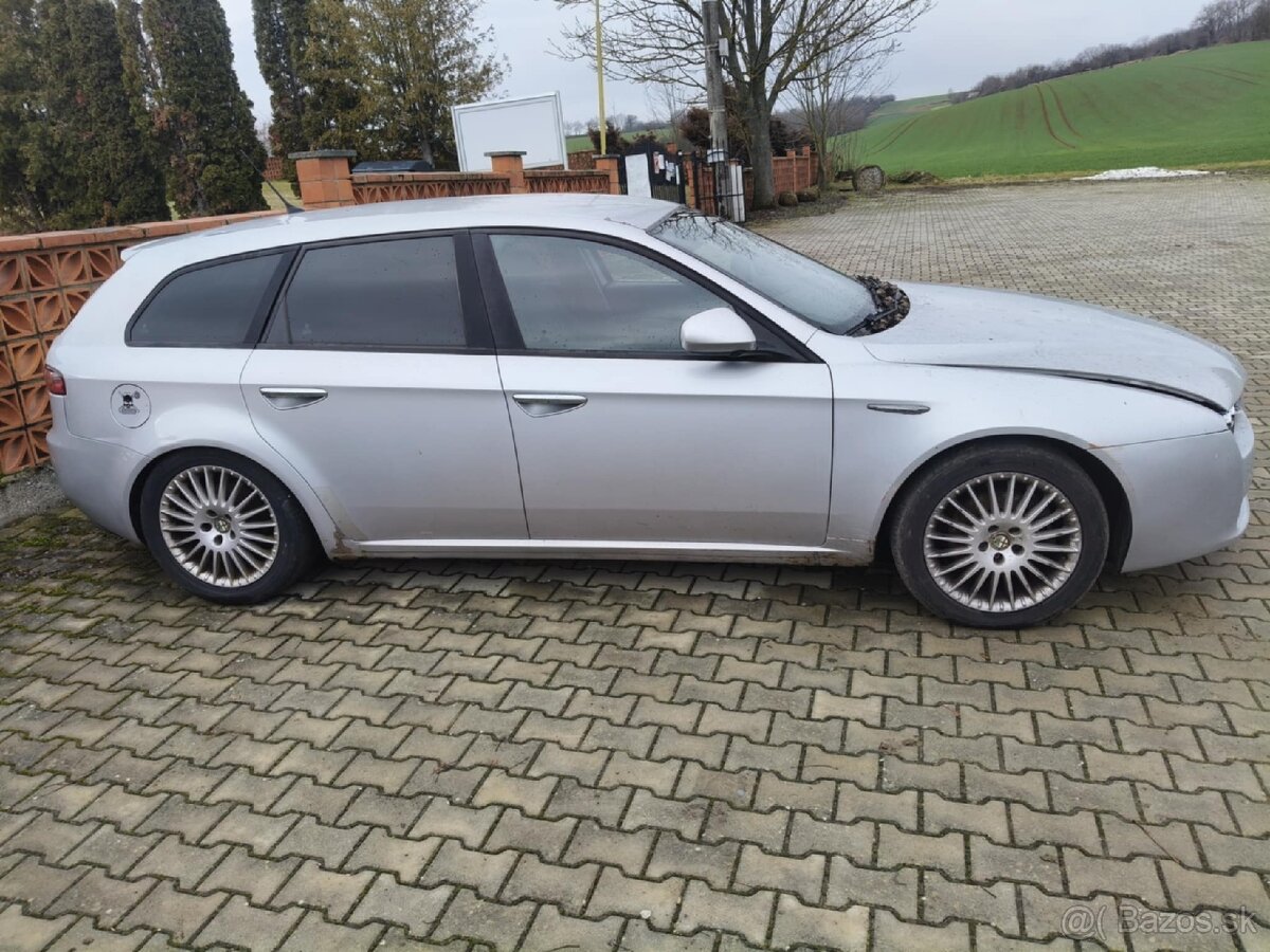 Alfa Romeo 159 1.9jts - 9