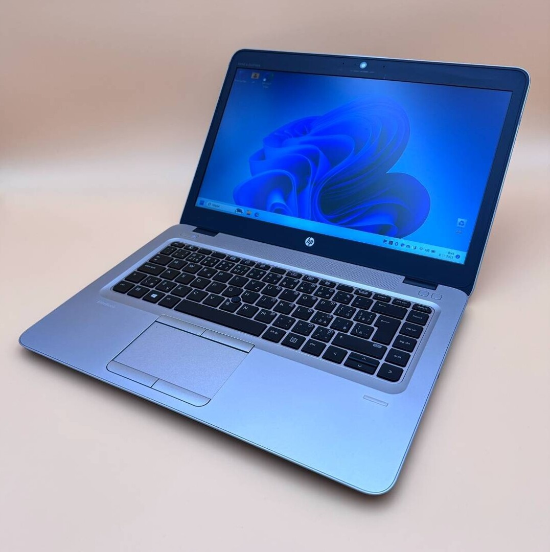 Notebook 14" HP.AMD PRO A10-8700B 4x1,80GHz.8gb ram.SSD 256 - 9