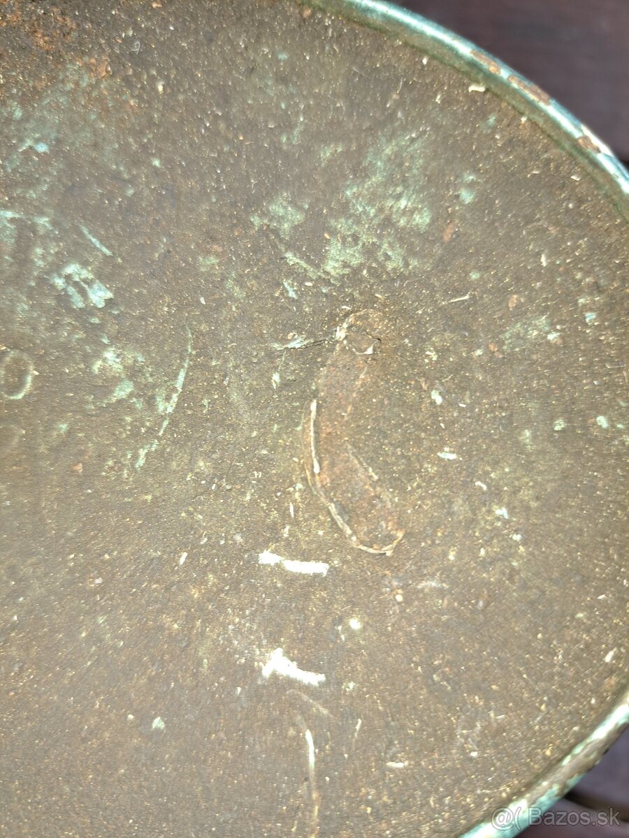 DVE O L E J N I Č K Y. - 9