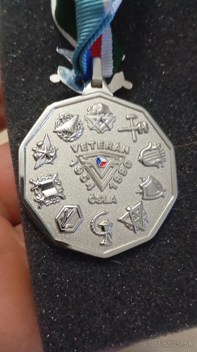 Medaily vojenské - 9