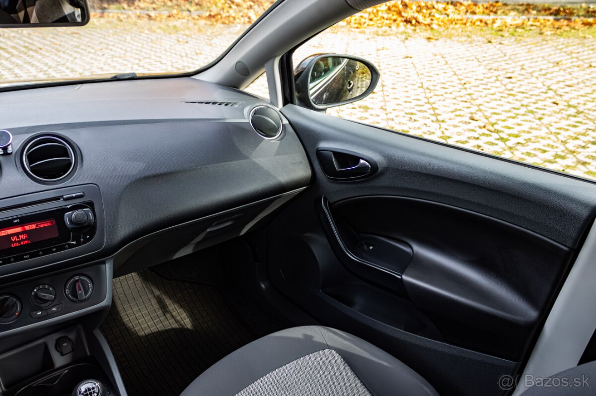 Seat Ibiza 1.6 77kW / Sezónne prezutie / 1. Majiteľ / - 9
