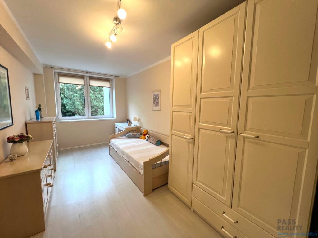 PREDAJ veľkolepý, 4 izbový byt s garážou v lone prírody, Kys - 9