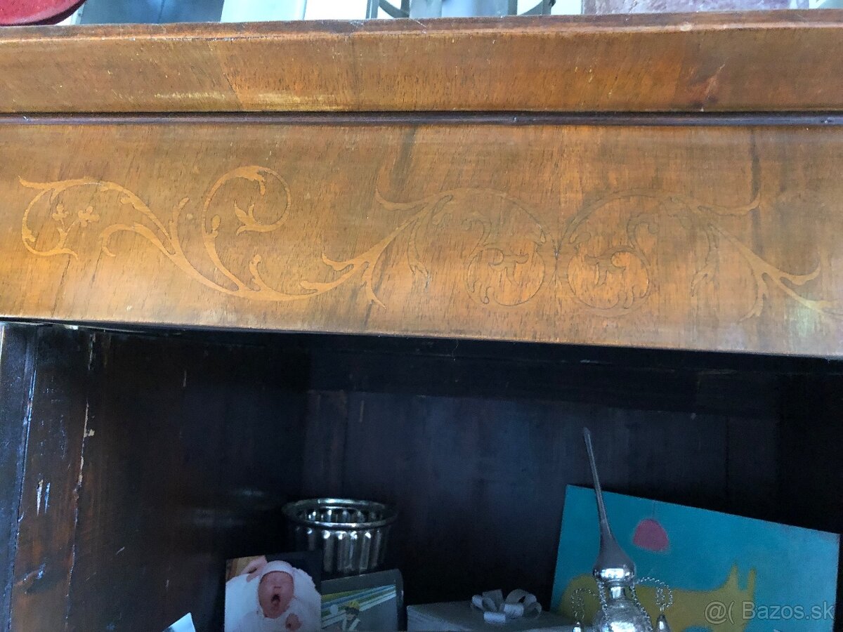 Starožitná knižnica Š203xh57,5xV184cm - 9