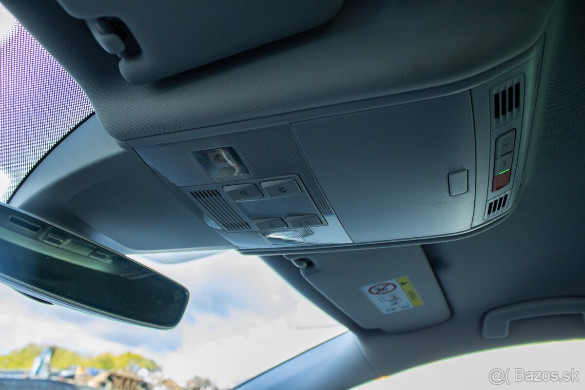 Volkswagen Golf e - 9