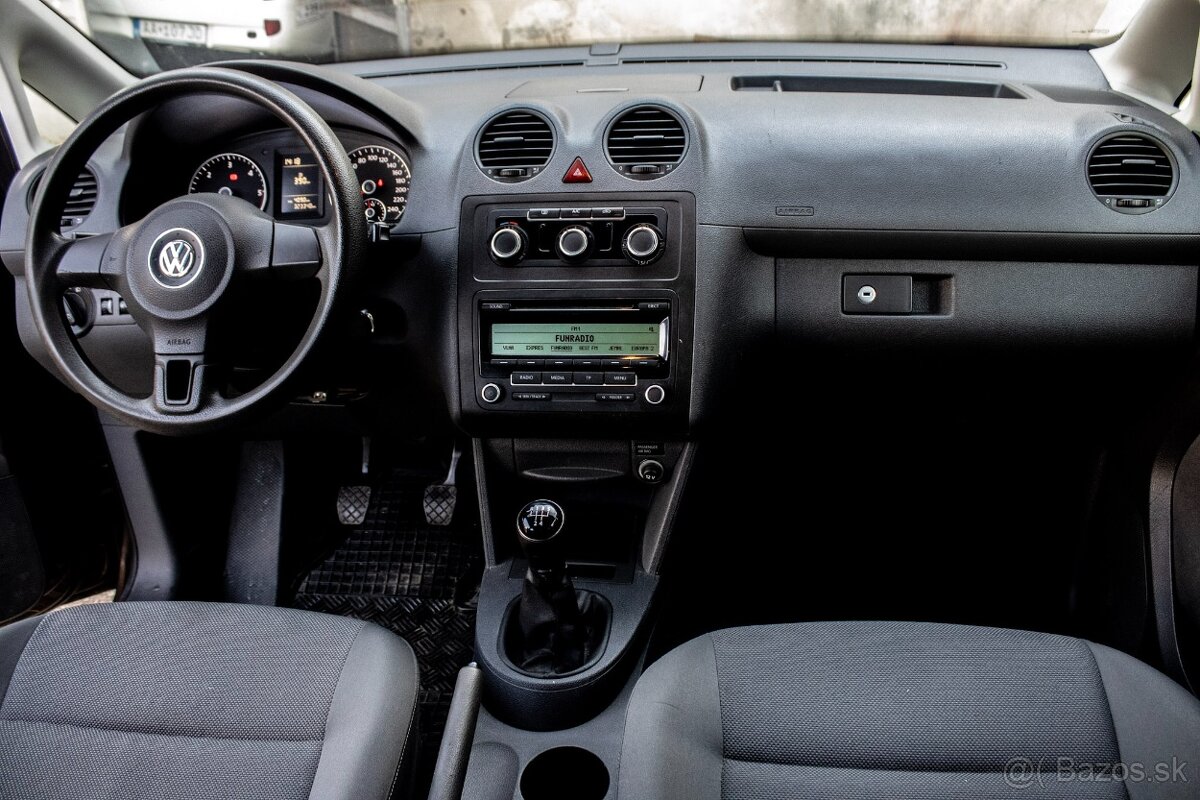 Volkswagen Caddy - 9