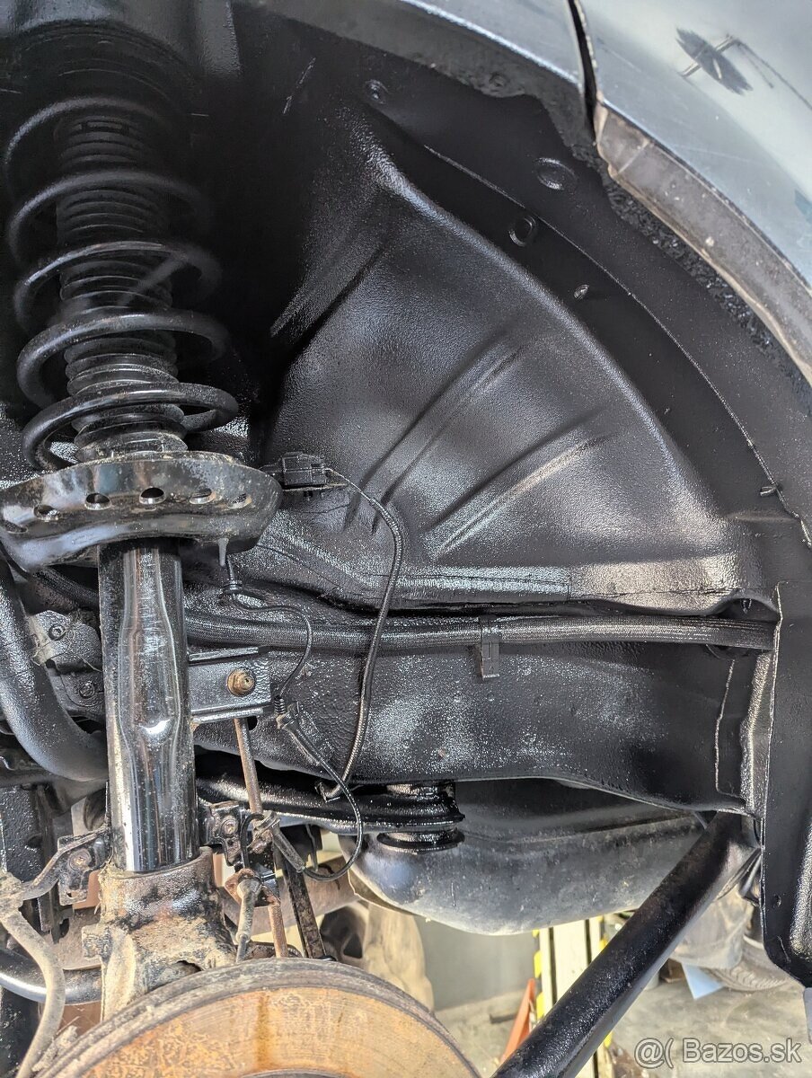 Land Rover Freelander 2 - 2.2Td4 S 112kW manuálna prevodovka - 9