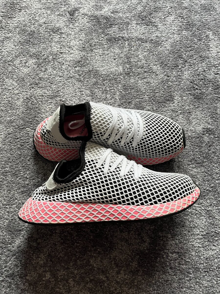 16x Dámské boty Adidas Deerupt Runner (3) - 9