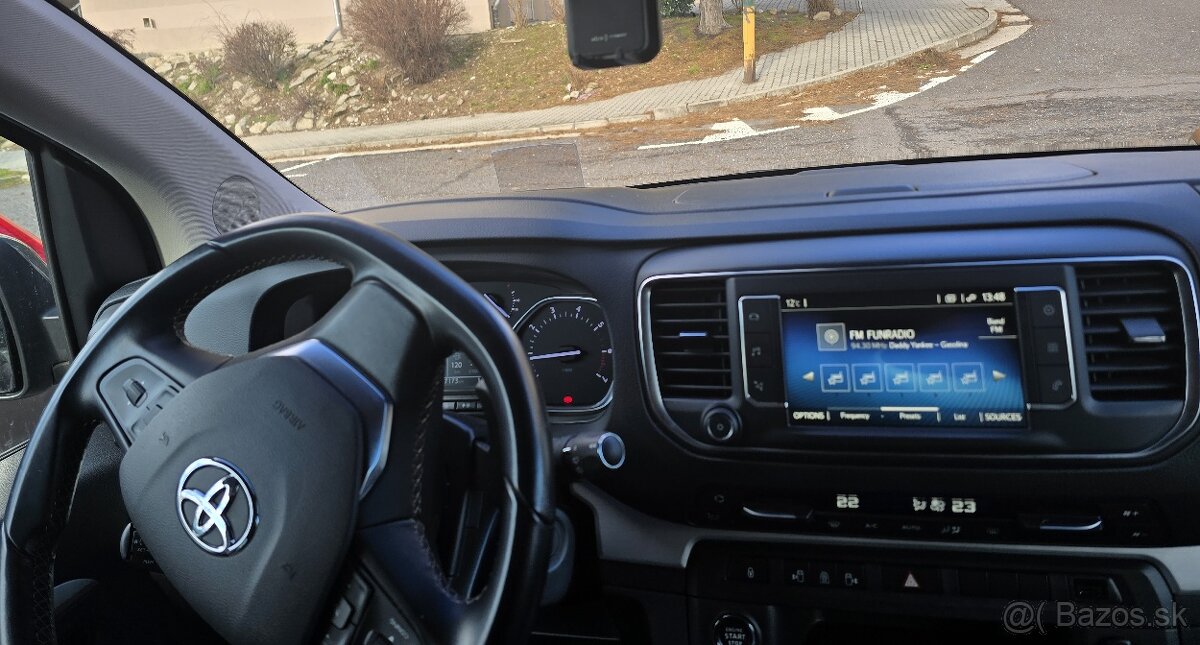 Toyota Proace Verso VIP - 9