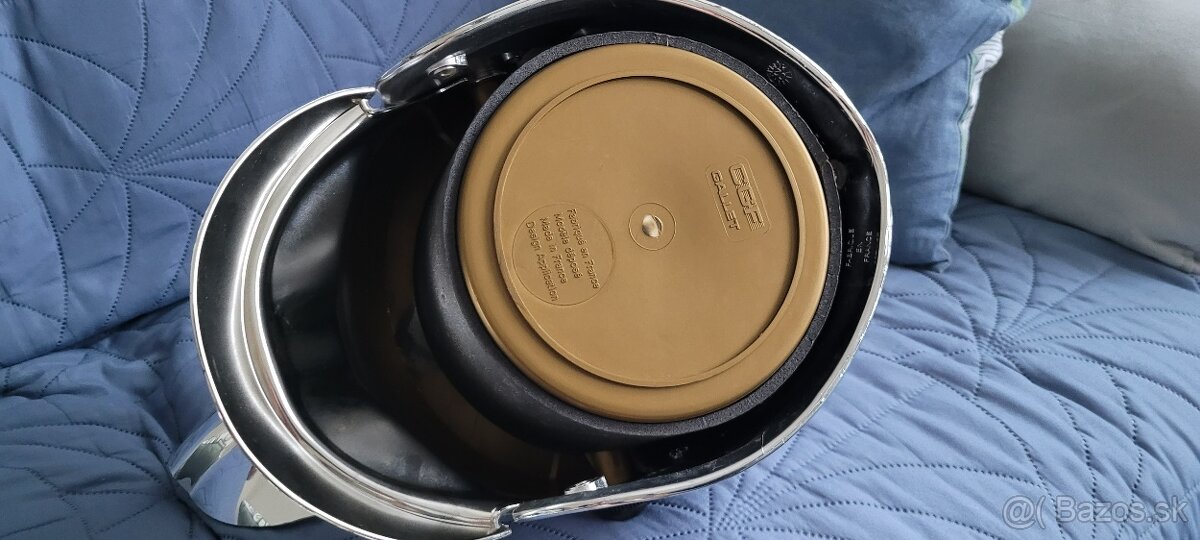 Hasičská prilba CGF Gallet - chladič na fľaše - 9