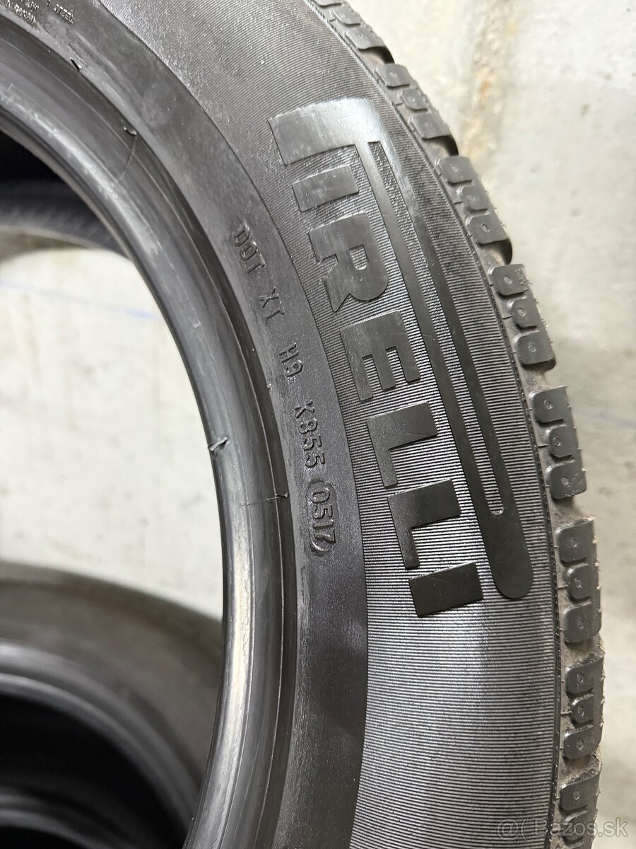 Zimné pneumatiky 235/55/18 Pirelli - 9
