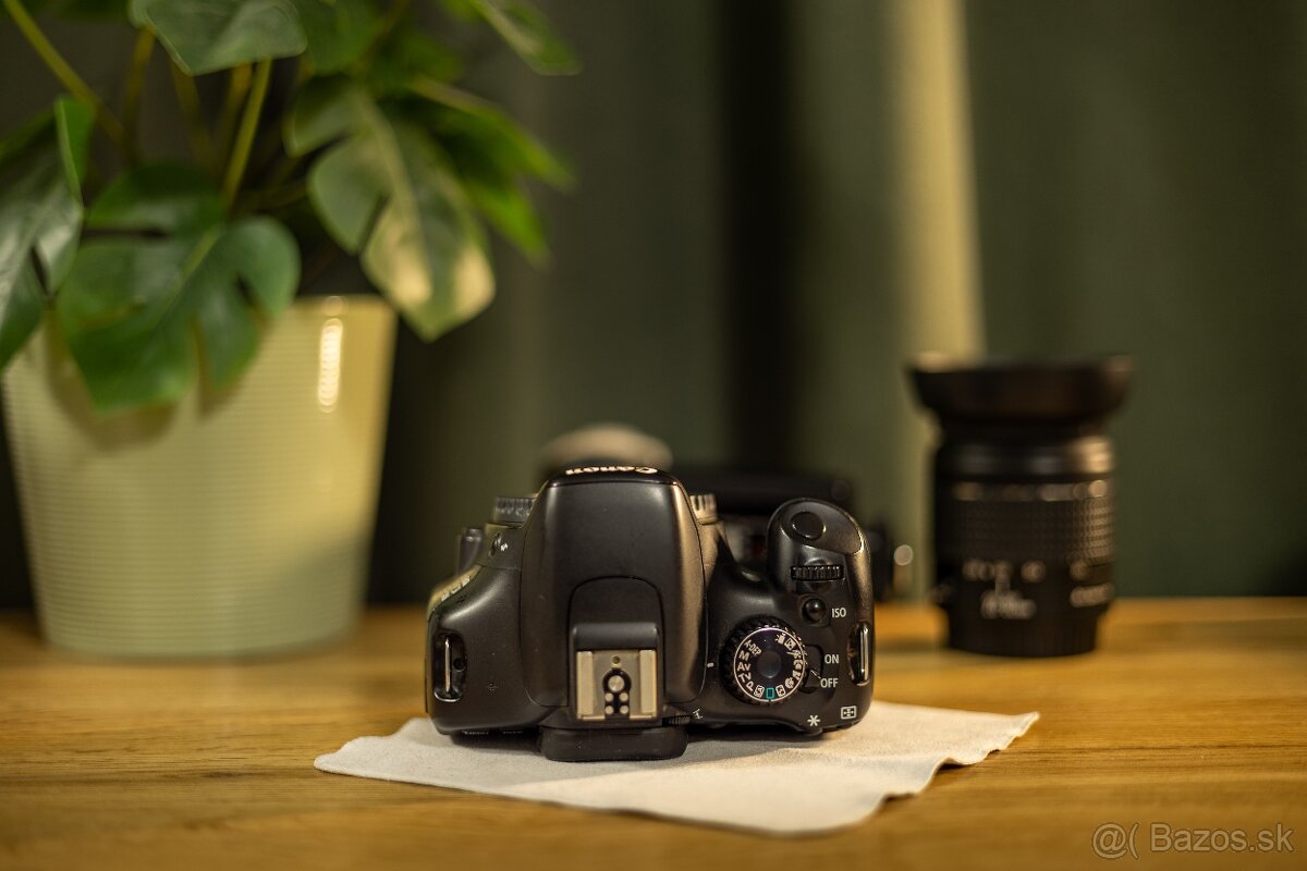 Canon 550D + 28-80mm + blesk + 64GB karta + taška (top stav) - 9