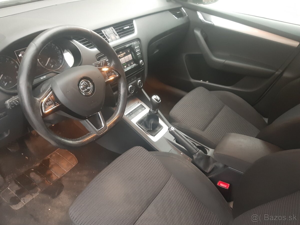 Škoda Octavia Combi III nová STK a Emise - 9