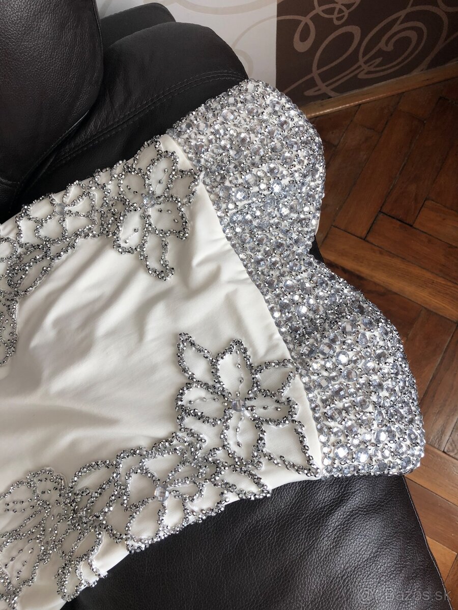 Luxusné svadobné / spoločenské šaty – ručne zdobené - 9