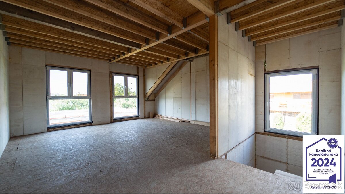 Novostavba nízkoenergetického rodinného dvojdomu, Moldava na - 9