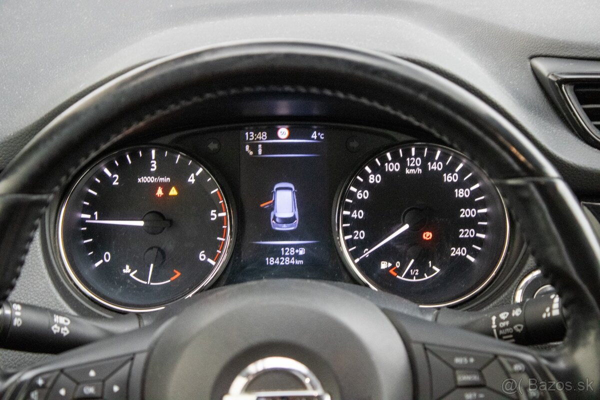 Nissan X-Trail dCi 150 Tekna 4x4 - 9