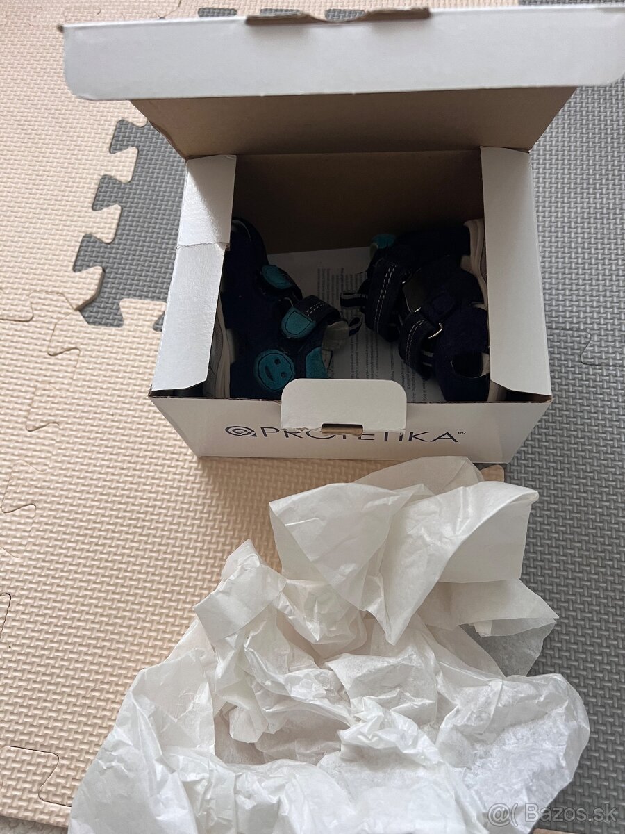 Chlapčenské sandále - 9