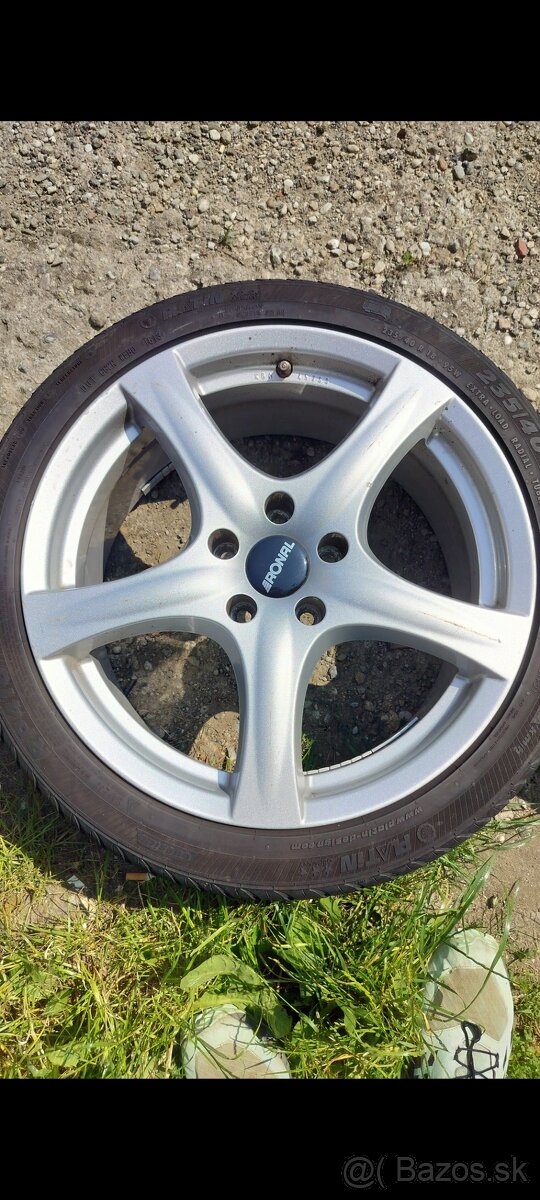 elektrony Toyota s pneumatikami - 9