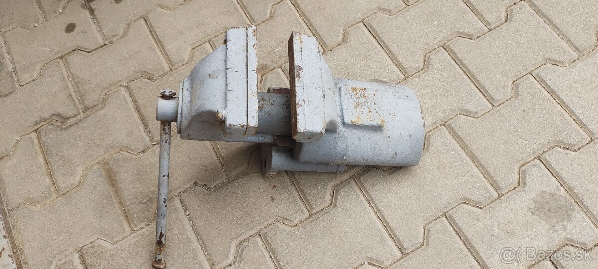 Zverák - 9