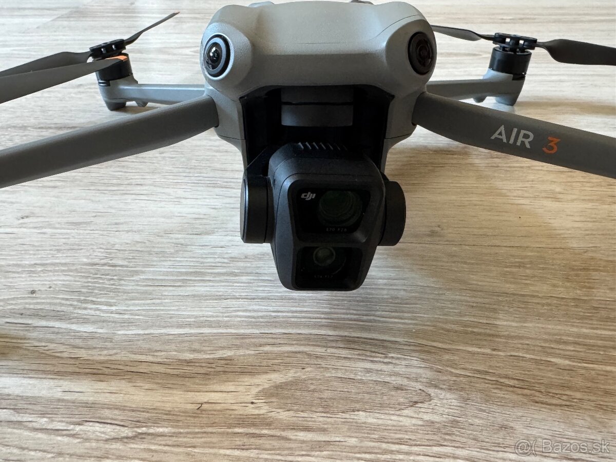 DJI Air 3 Fly More Combo + FCC - 9