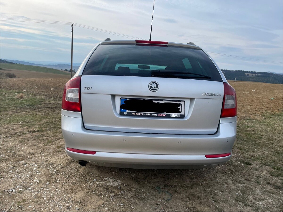 Škoda octavia 1.6 tdi facelift - 9