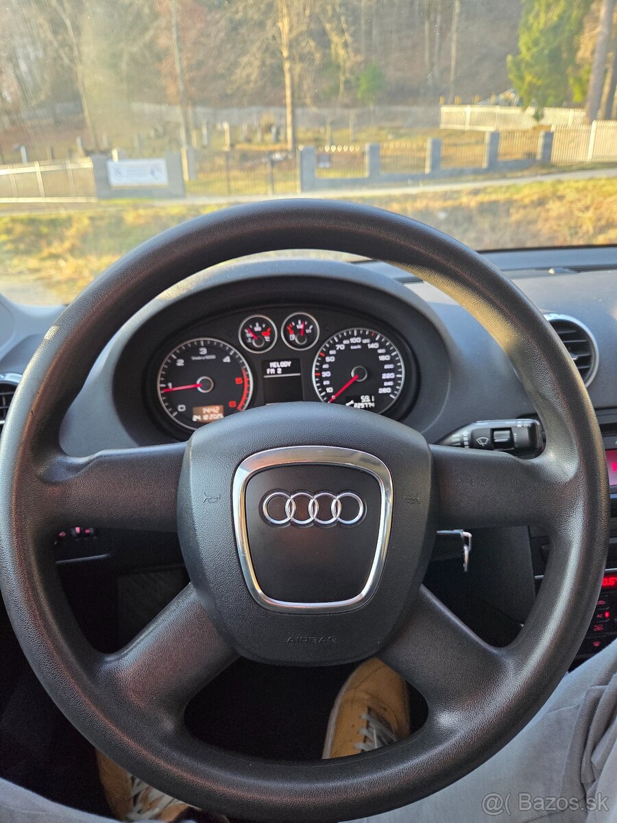 AUDI A3 2.0TDI CR 103KW 6ST DSG 2010 - 9