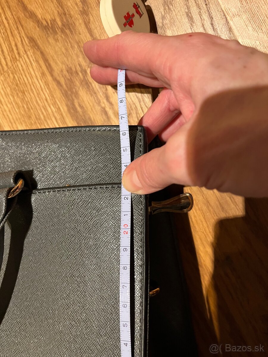 Siva elegantná kabelka - 9