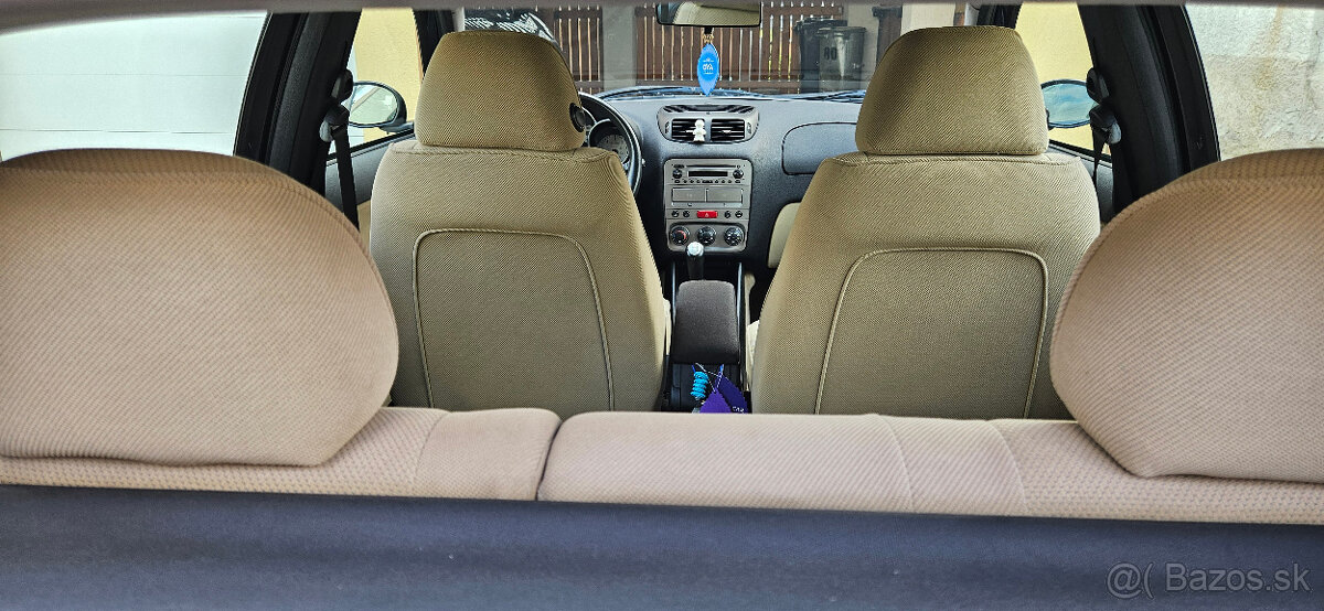 Alfa Romeo 147 1.6 16V Twin Spark - 9