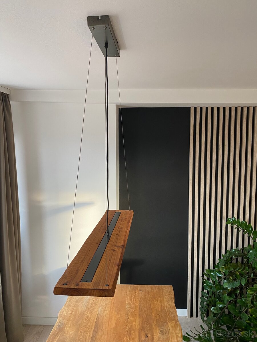 Dreveny stol a drevene svetlo - 9