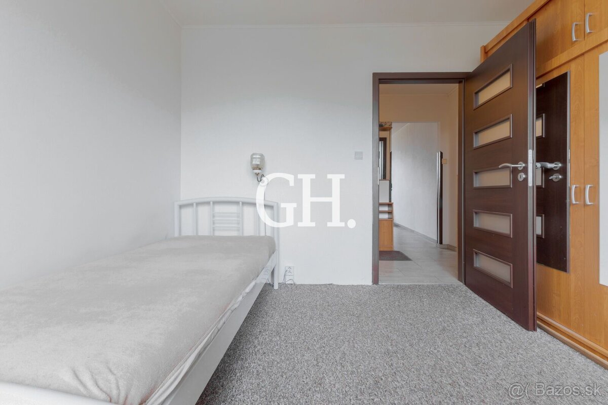 Kompletná rekonštrukcia - MASARYKOVÁ - 3 izbový byt - klima - 9