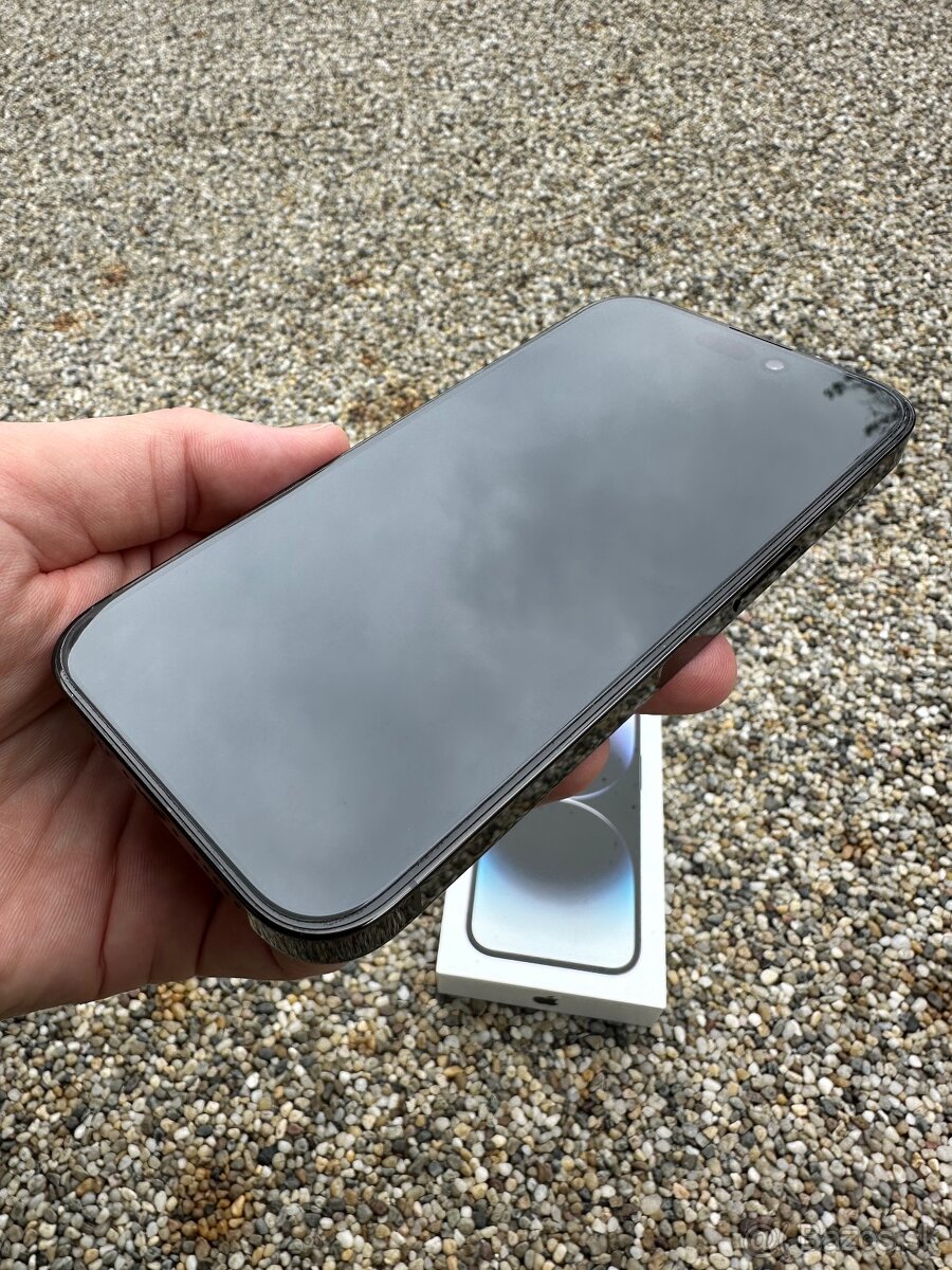 IPhone 14 Pro - baterie 100% - 9