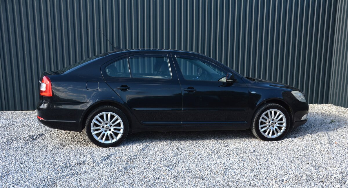 Škoda Octavia 1.80 Tsi Laurin & Klement - 9