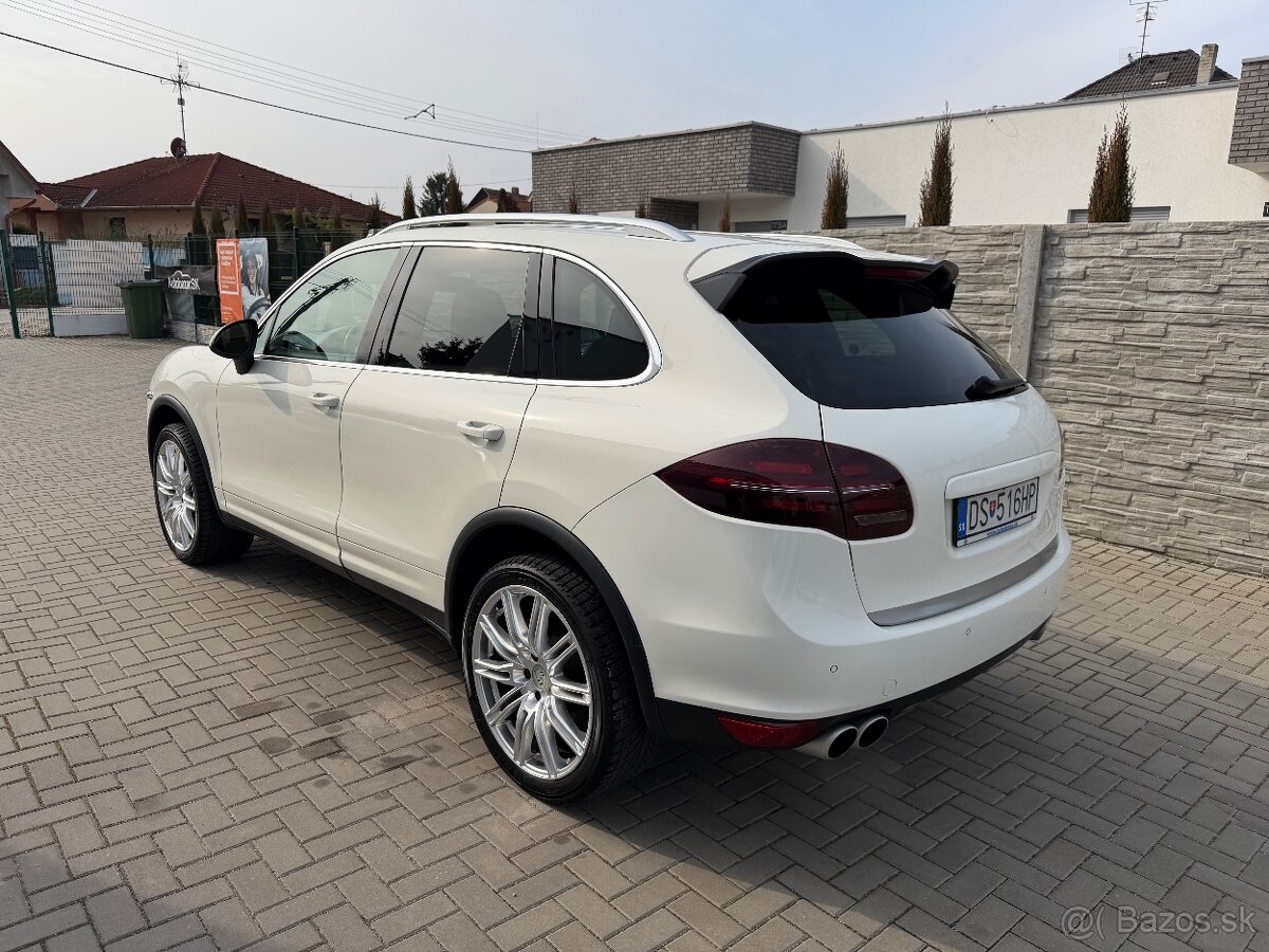 Porsche Cayenne GTS 4.4 V8 - 9