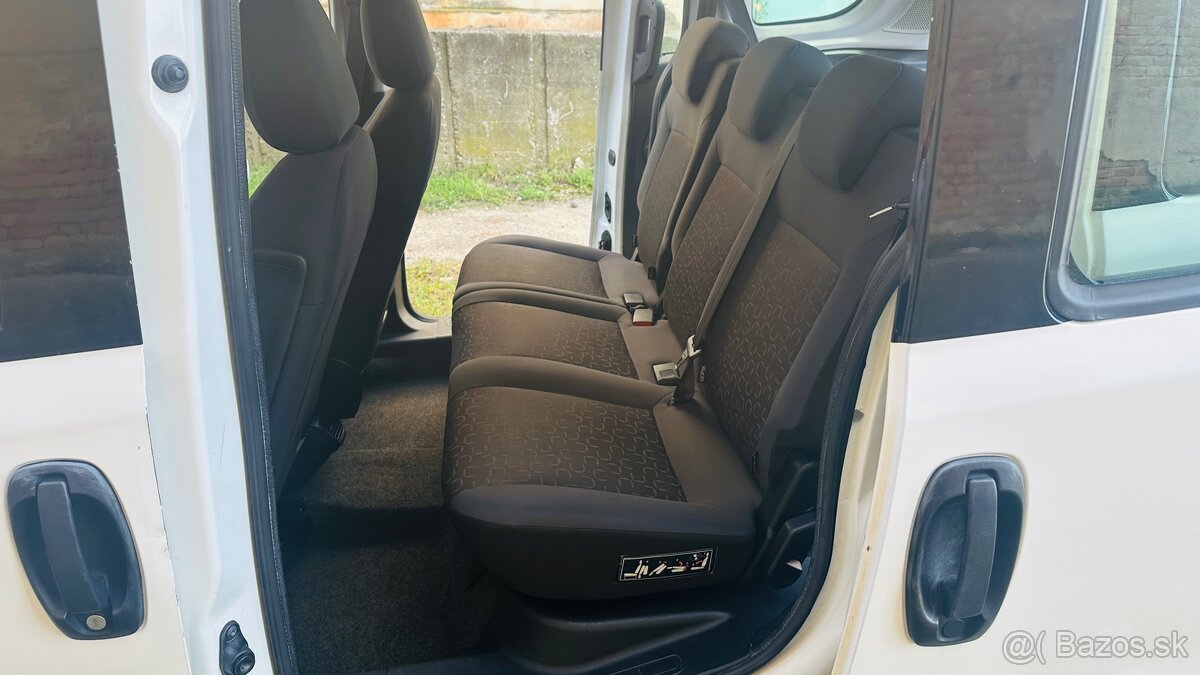 Fiat Doblo Panorama 1.6 Multijet - 9